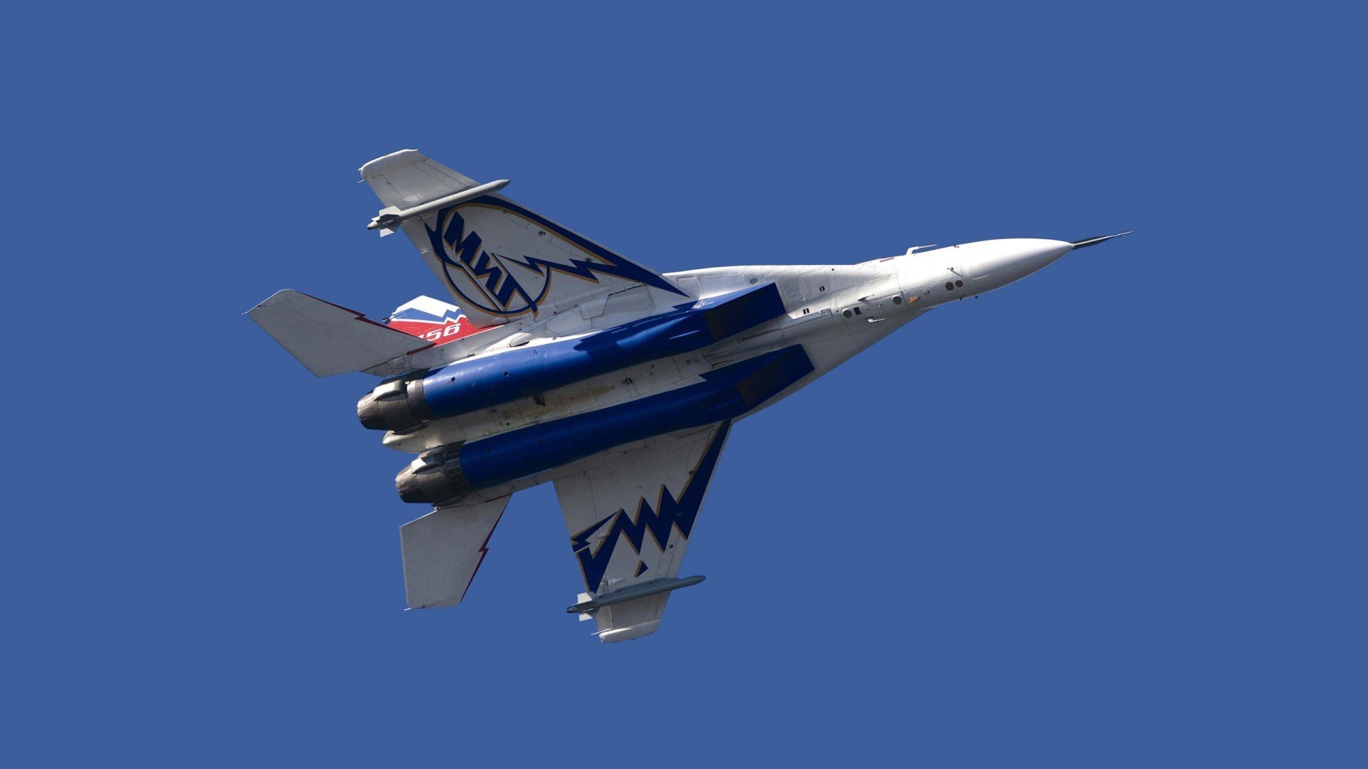 SPORTS-APP下载-球员个人能力凸显，团队合作成为关键，球员能力分布