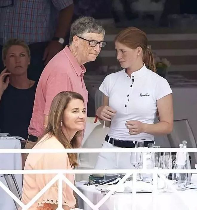 关于B体育:运动员的家庭支持:成功的背后的信息 关于B体育:运动员的家庭支持:成功的背后的信息