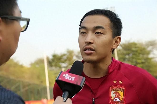 关于B体育平台:老将冯潇霆:发挥经验,帮助年轻球员成长的信息 关于B体育平台:老将冯潇霆:发挥经验,帮助年轻球员成长的信息