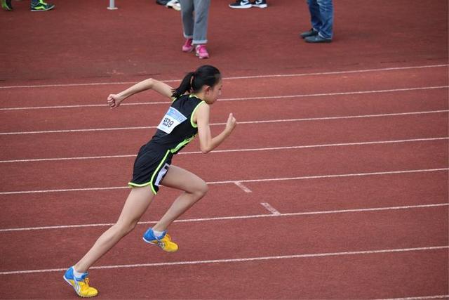 包含B体育:未来的运动员:技术、心理与身体素质的统合的词条 包含B体育:未来的运动员:技术、心理与身体素质的统合的词条