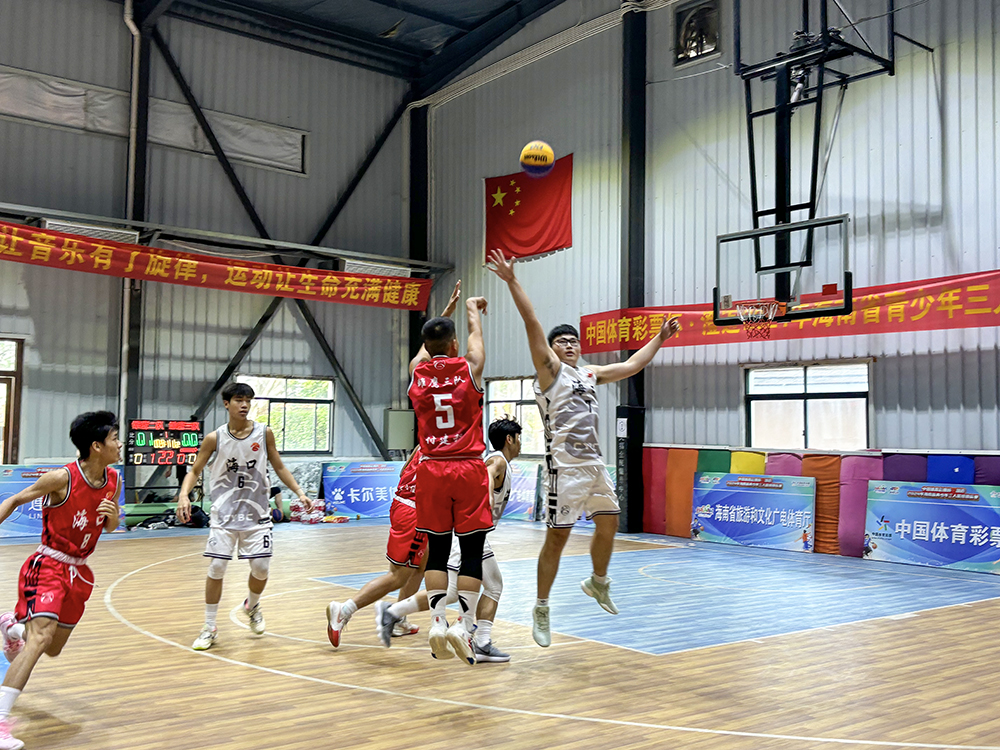 包含B体育官方网址:全国青少年篮球联赛开战,未来之星崭露头角的词条 包含B体育官方网址:全国青少年篮球联赛开战,未来之星崭露头角的词条